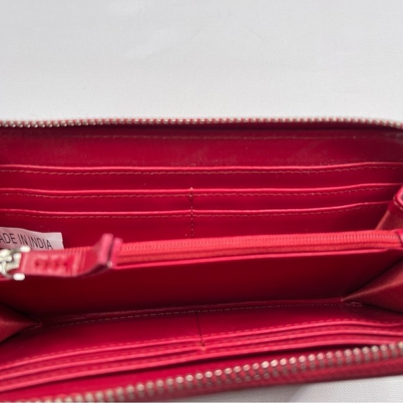 Jennifer Moore Wristlet Clutch Bag Wallet Purse Berry Red Vegan Leather New - Picture 10 of 12